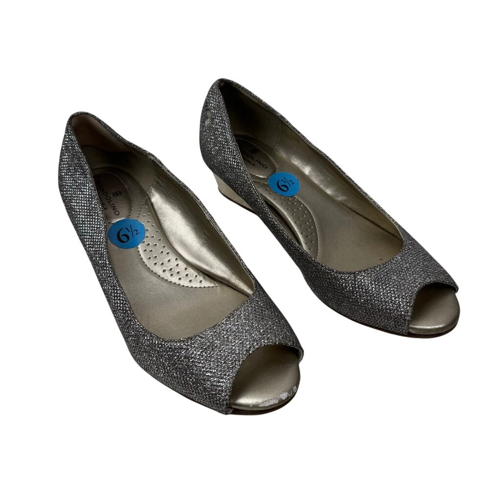 Badolino Womens B Flexible Silver Candra Peep Toe Wedge Pumps Jeweled  Size 6.5